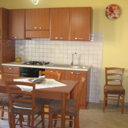 Rosy'S Apartments Trappeto  Kültér fotó