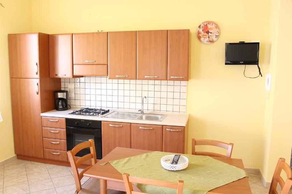 Rosy'S Apartments Trappeto  Kültér fotó